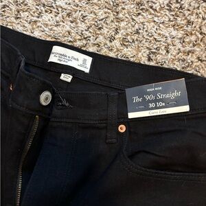 Abercrombie & Fitch women’s black straight leg denim